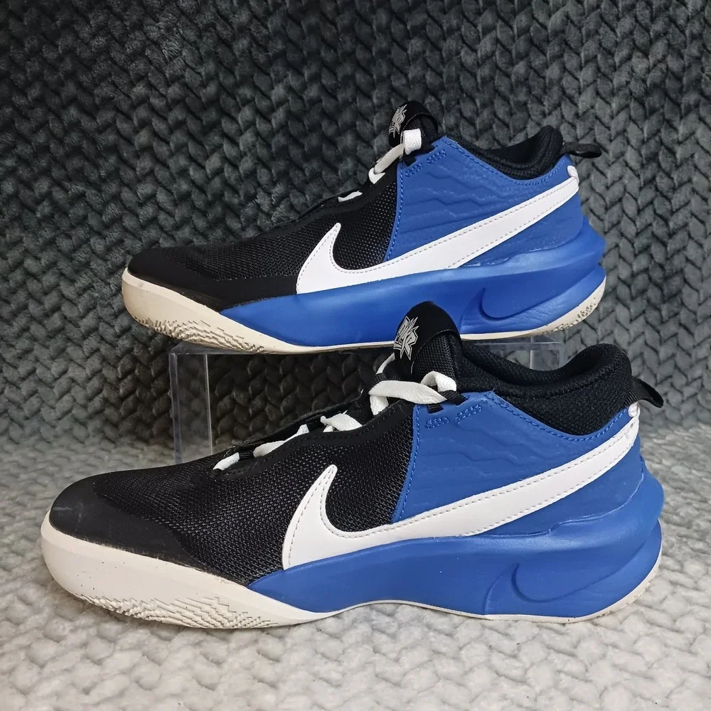 Nike Team Hustle D10 GS Black Game Royal Youth Basketball Shoes Size 6.5Y